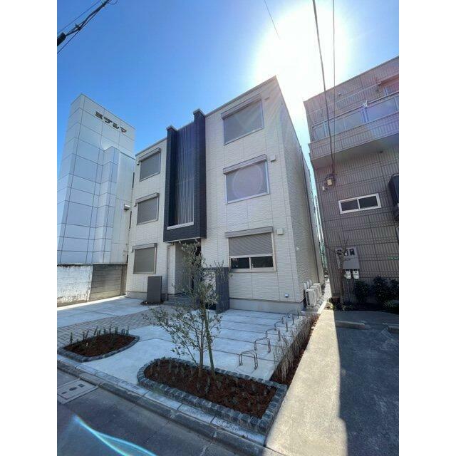 ＦＥＬＩＣＥ　ＫＩＴＡＳＥＮＪＵ 外観写真