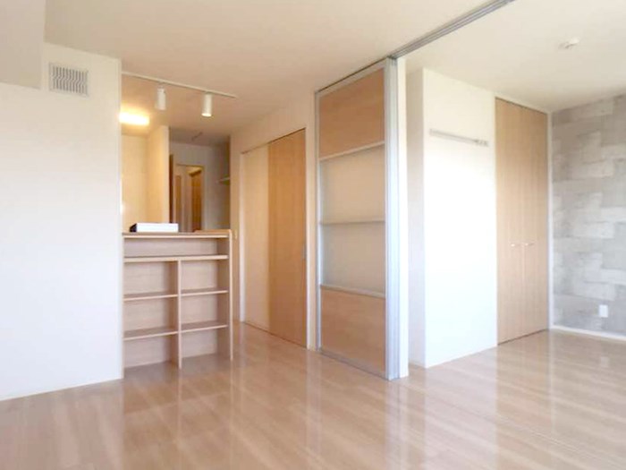 ブリアールⅠ  リビング