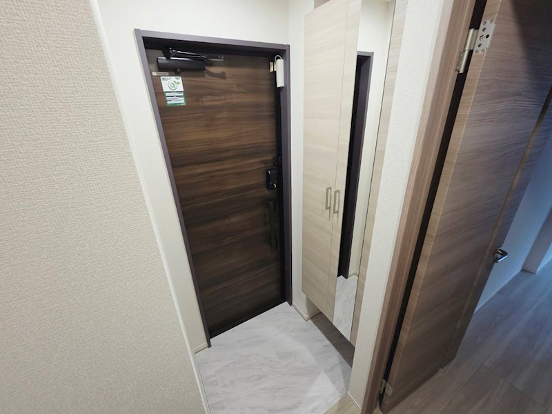 セレスティア南花畑Ⅳ 玄関