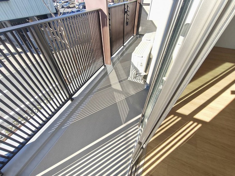 ロイジェント西新井 ベランダ