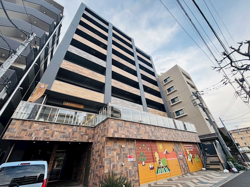 B　CITY　ART　RESIDENCE　CENTRAL　PARK  303号室 外観