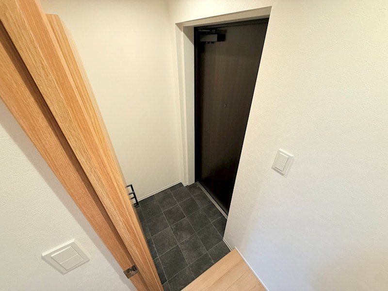 プロスタイルウェルス堀切菖蒲園 玄関