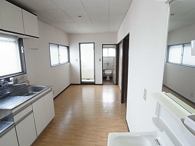 第一エンゼルコーポ リビング