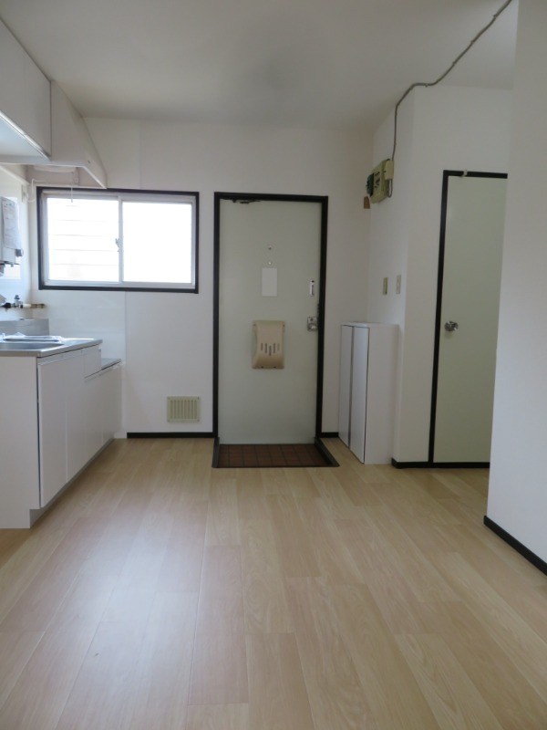 オオクマハイツ リビング