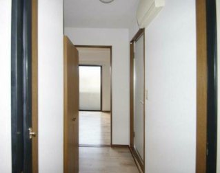 グレートラッキー 玄関