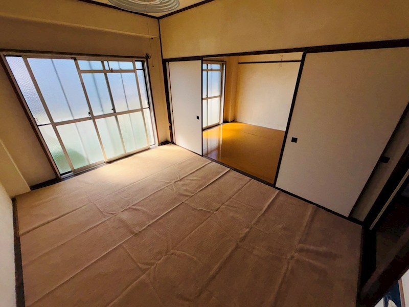 山内ハイツ ベッドルーム