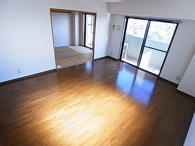 キャピタルステート リビング