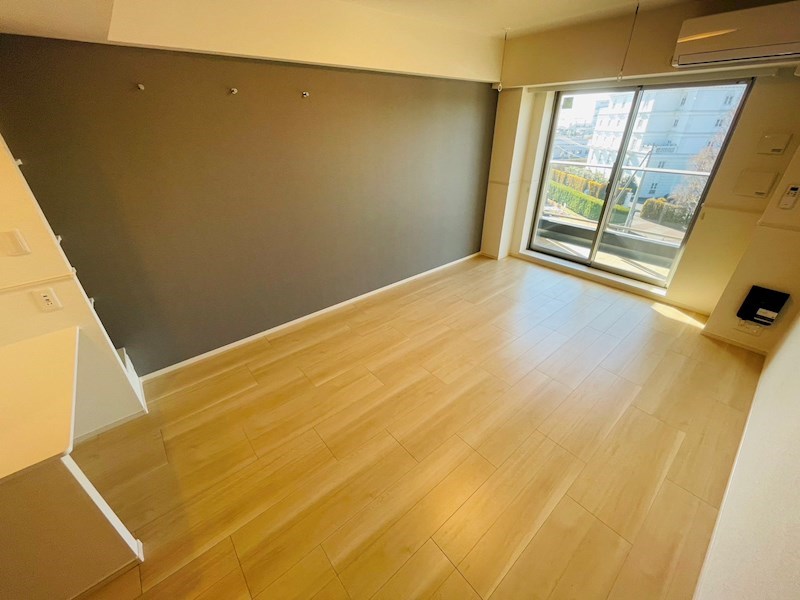 ラピスラズリ リビング