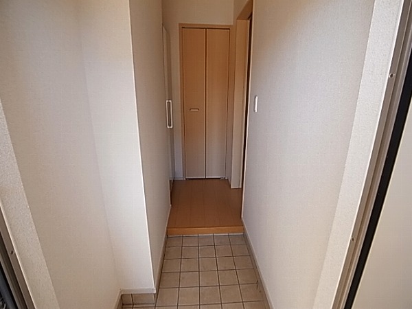 ラフィナートⅠ 玄関