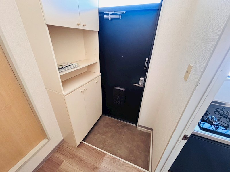 ＳＫビル拾壱番館 玄関