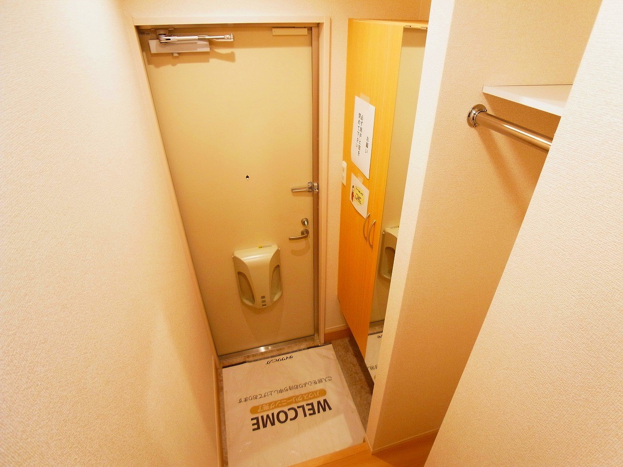 MAISON　REVE 玄関