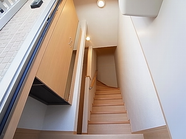 フォリウム　Ｍ 玄関