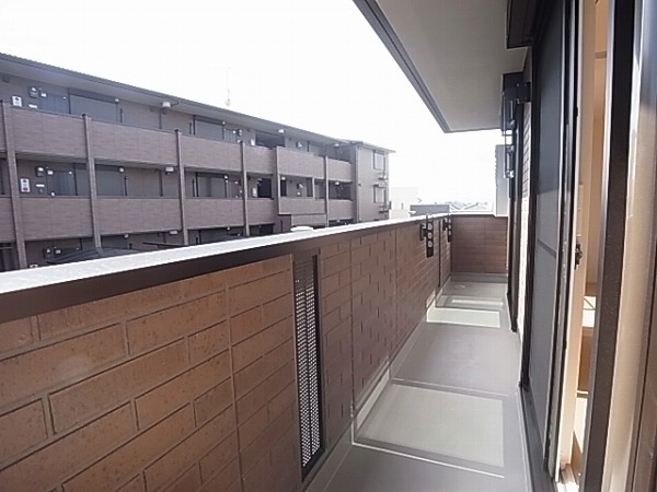 フラッツ酒井根Ⅱ号棟 ベランダ