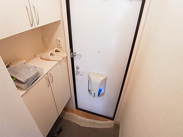 サントビーサウスヒルＡ 玄関