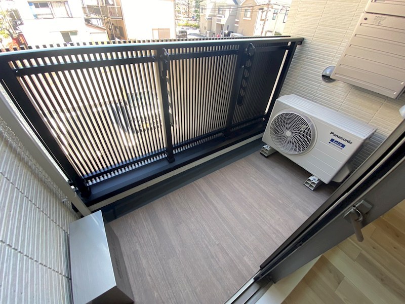 Ｌｅ　ＳＯＬＥＩＬ（ル・ソレイユ） ベランダ