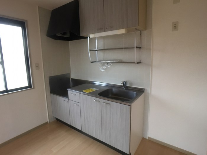 グリーンシャトルA キッチン