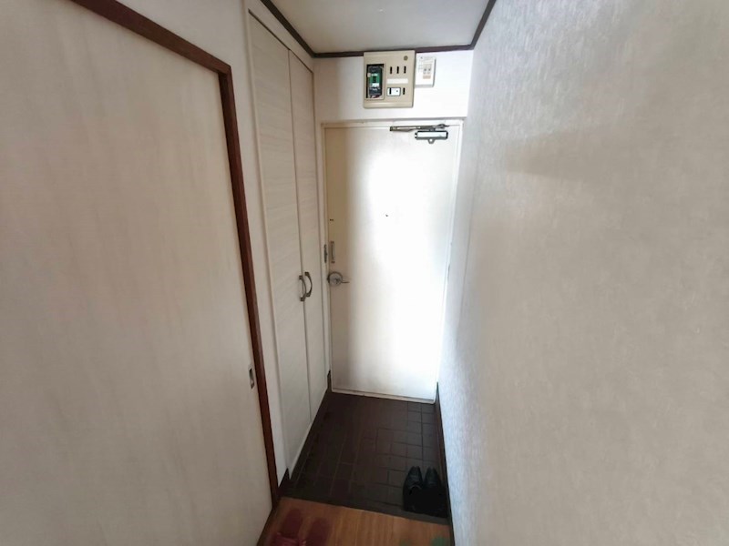 パレ・ヤマトク 玄関