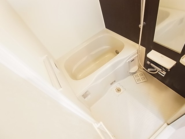 メゾン・ド・ソレイユ 風呂画像