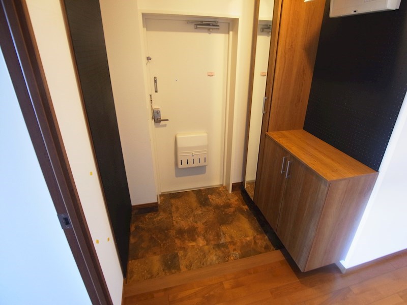 テレパレス柏てるて　南街区　3号棟 玄関