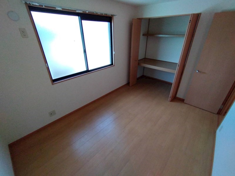 アミュゼ若柴Ｂ ベッドルーム