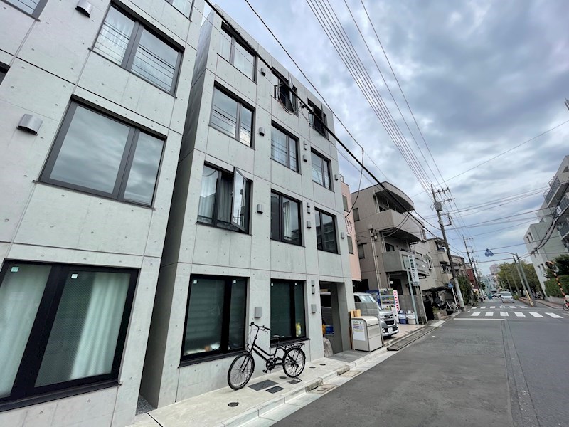 COCOFLAT北千住South 外観写真