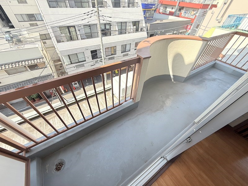石橋ビル ベランダ