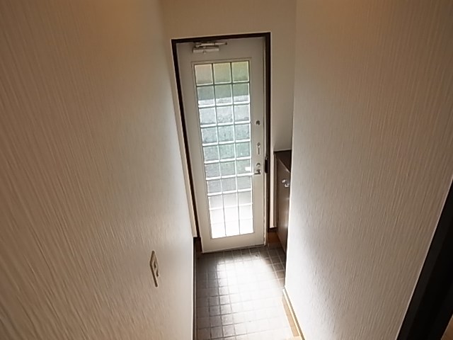 メンバーズヒル一ツ家G  玄関