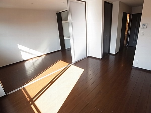 ガーデンヒルズA棟 リビング