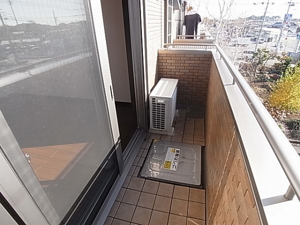 ガーデンヒルズA棟 ベランダ