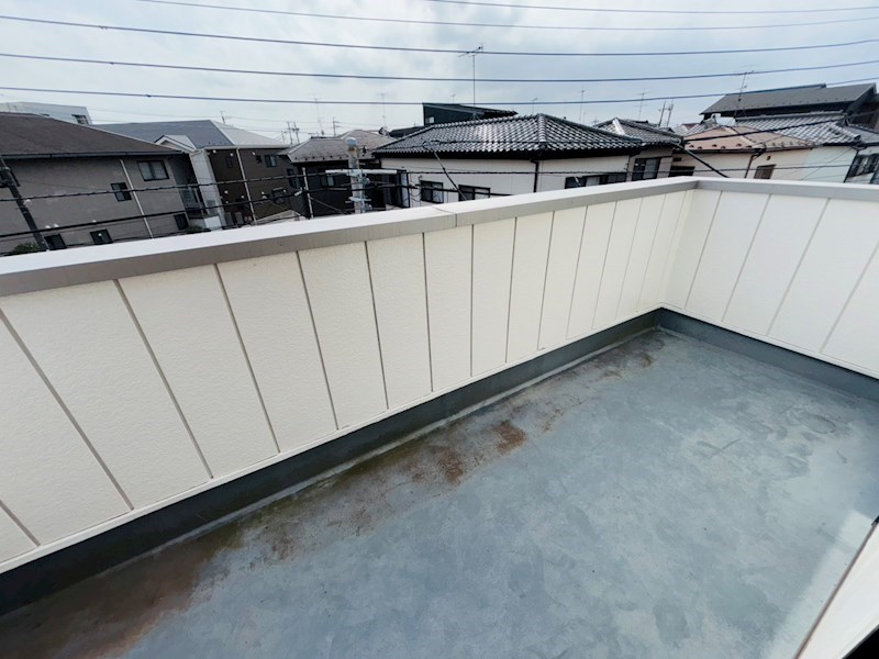 六実７丁目貸家 ベランダ