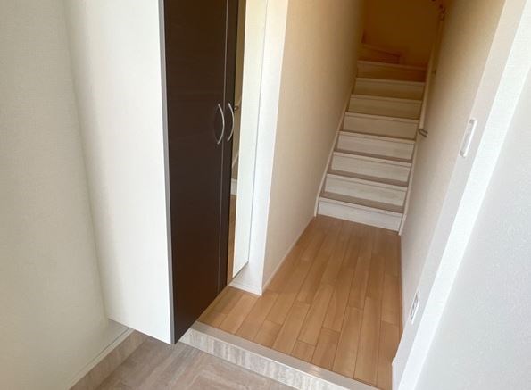 スカイテラス 玄関