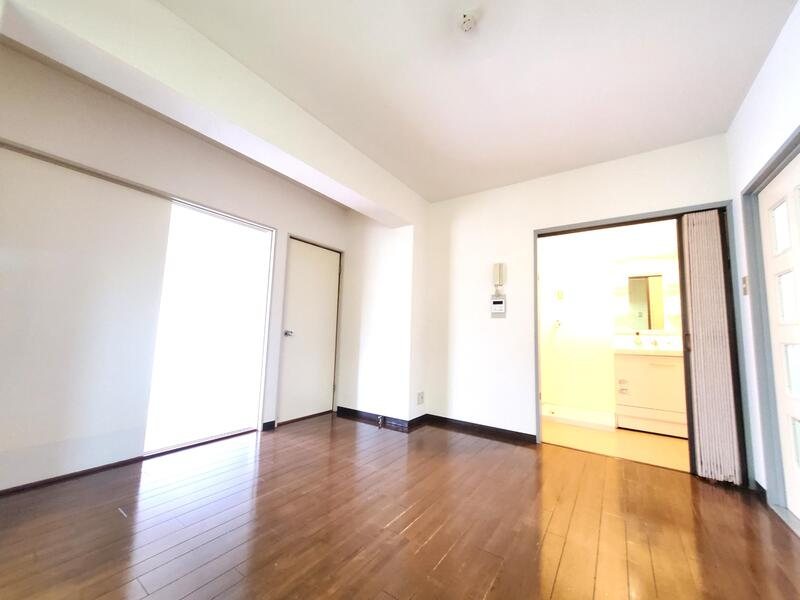 サンヒルズ森田 リビング