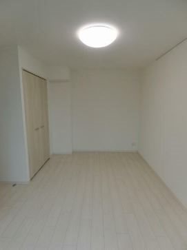 クレストコート綾瀬 ベッドルーム