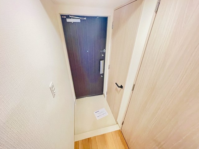 ザ・レジデンス三ノ輪Ⅱ 玄関