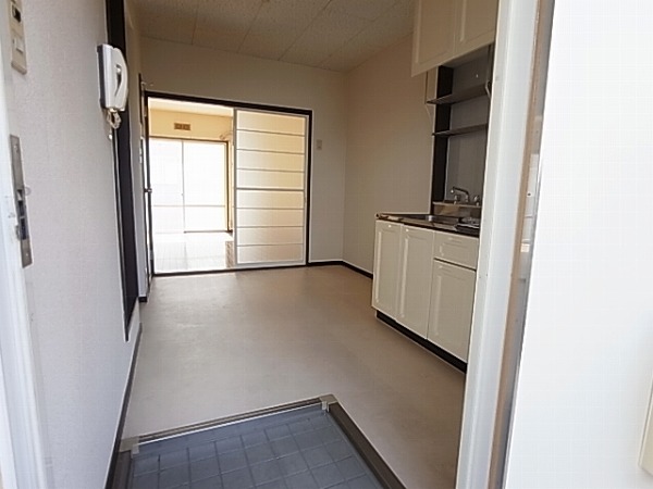 サンシティＳ 玄関