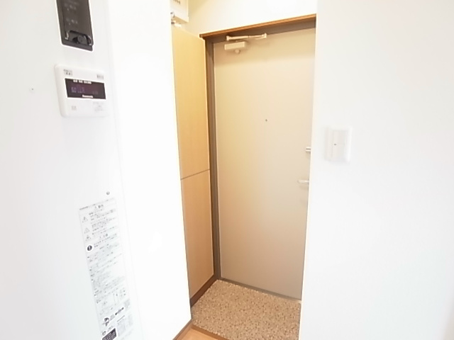 ネクスタージュ新松戸 玄関