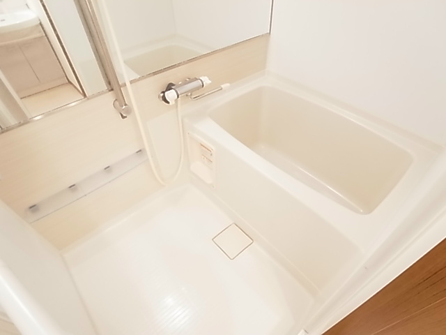 ネクスタージュ新松戸 風呂画像