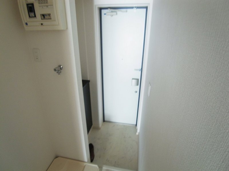 エルスタンザ東綾瀬ＤＥＵＸ 玄関