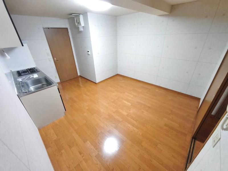 プラーサ・シアン・サージュ その他14