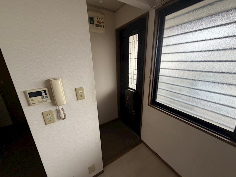 フレマリール豊四季Ｃ 玄関