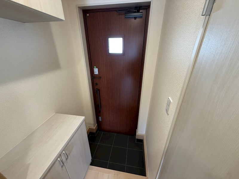 リーブルファイン柏高田 玄関