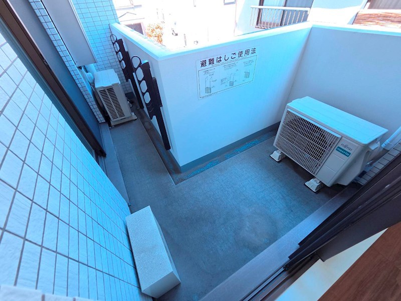 ブルーセブン ベランダ