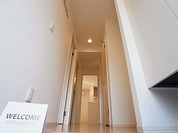 グランシャリオ 玄関