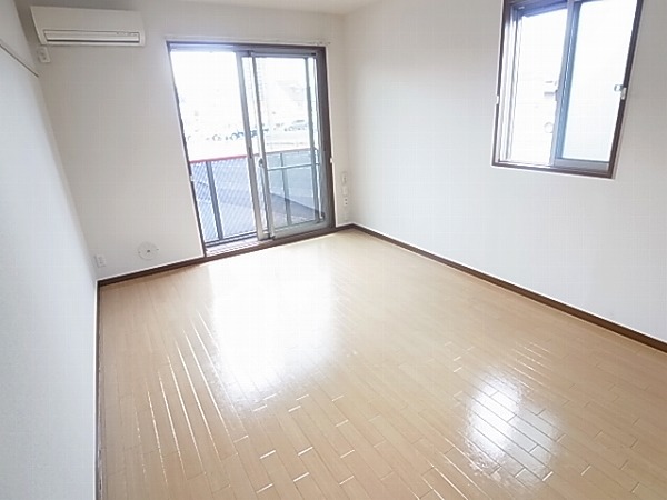 グラチオーソ旭町 ベッドルーム