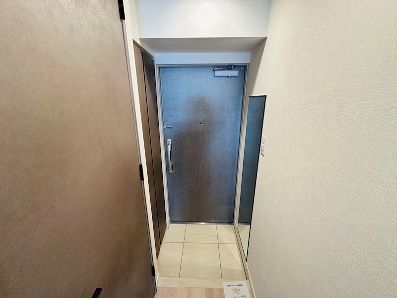 アイルプレミアム東京西新井 玄関