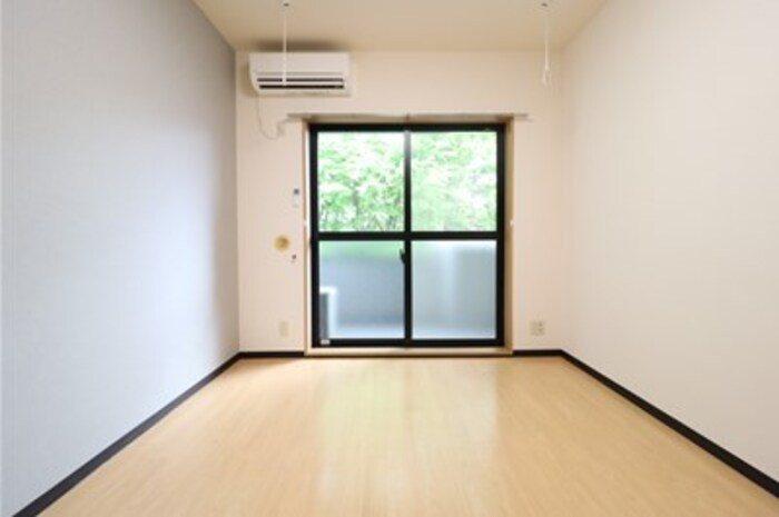 パティオ坂巻 リビング