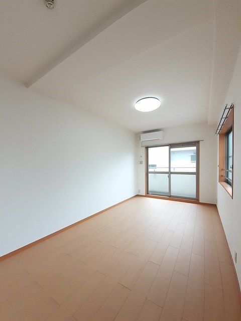 ムーンライトコート リビング