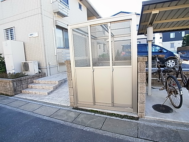 根通り その他外観2