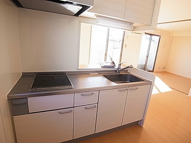 根通り キッチン