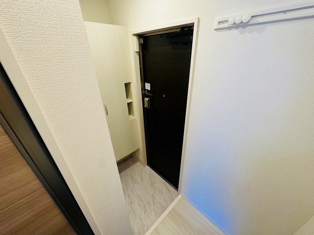 アヴァンス東日暮里 玄関